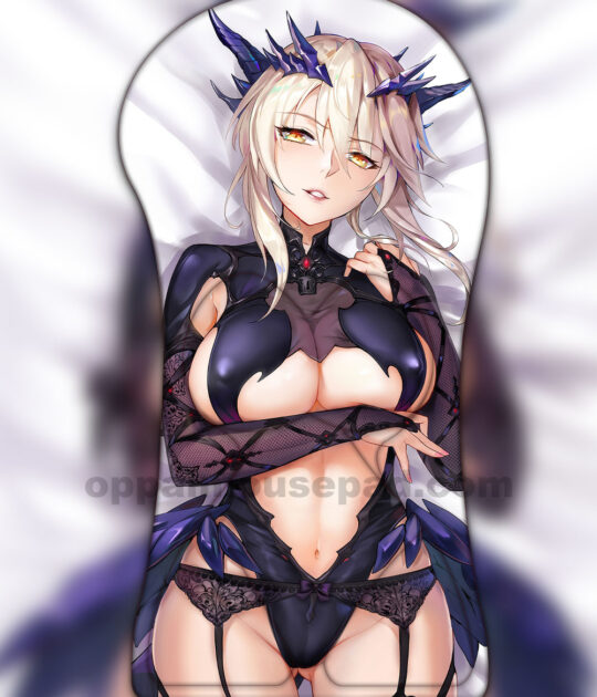 Artoria Pendragon Alter Half Body 3D Mouse Pad