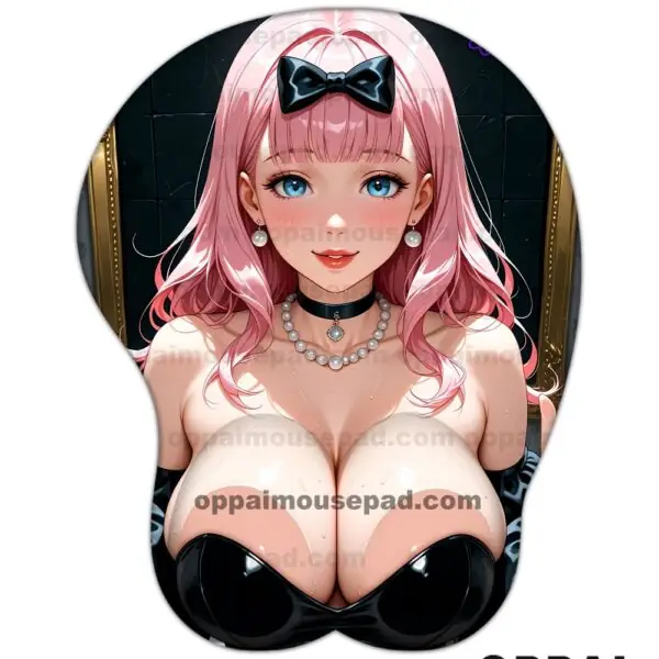 Fujiwara Chika Kaguya sama Love Is War Tapis de Souris Seins